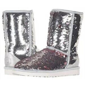 UGG Classic Short Sequin Winter Boot Size 7